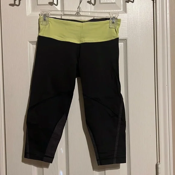 Lululemon Womens Pace Rival Crop Leggings - Picture 2 of 6